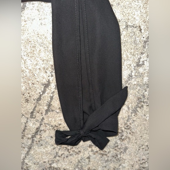 Pretty Little Thing Blouse - Picture 6 of 6